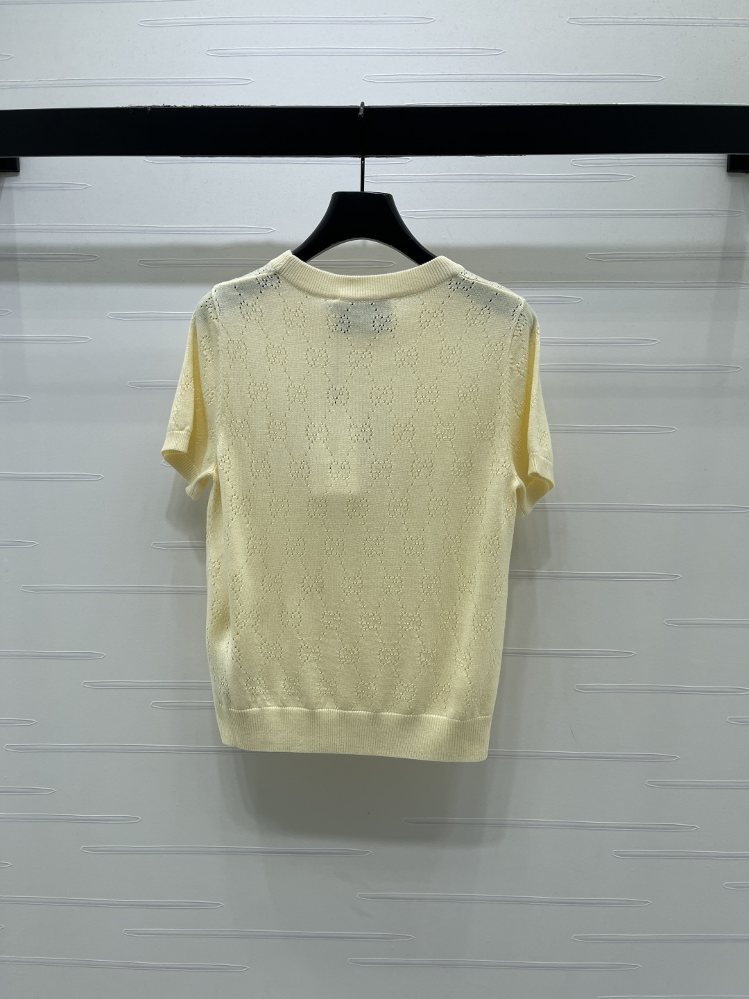 Women's short sleeves